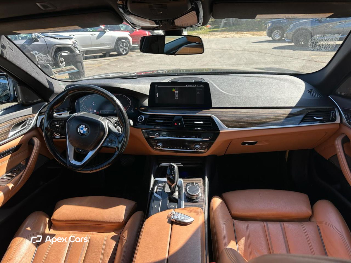 BMW Series 5 2020