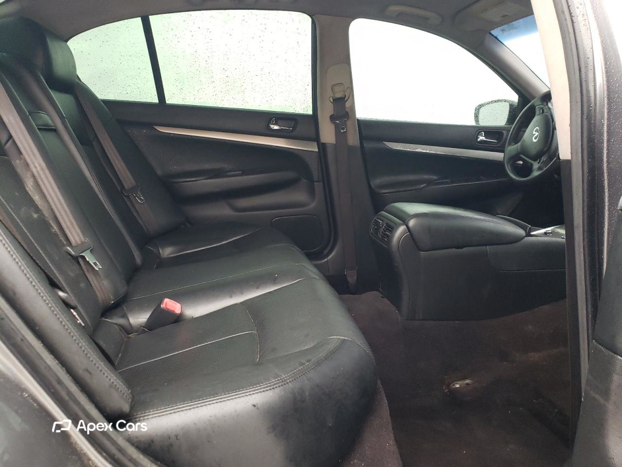 Infiniti G 2012