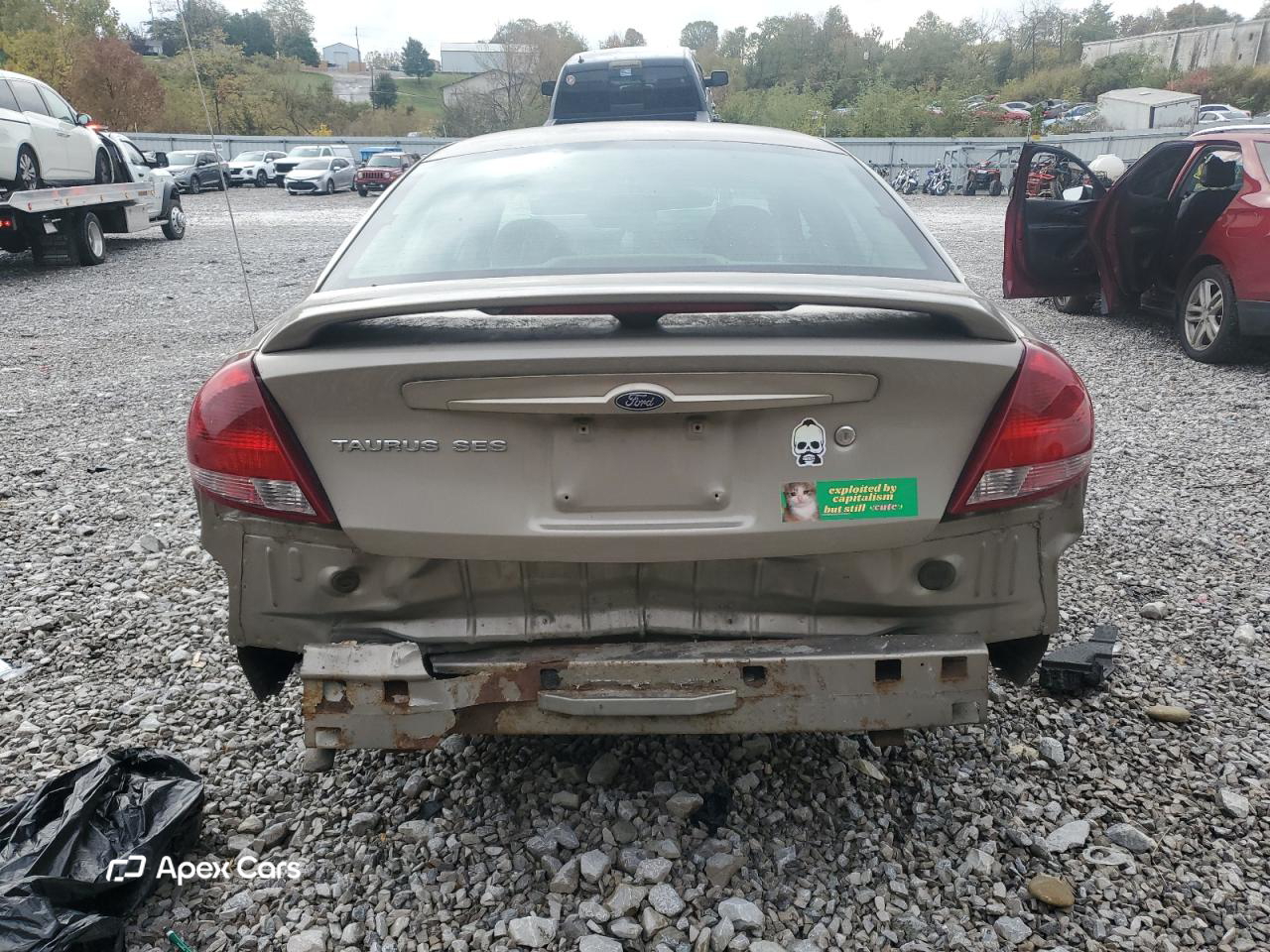 Ford Taurus 2004
