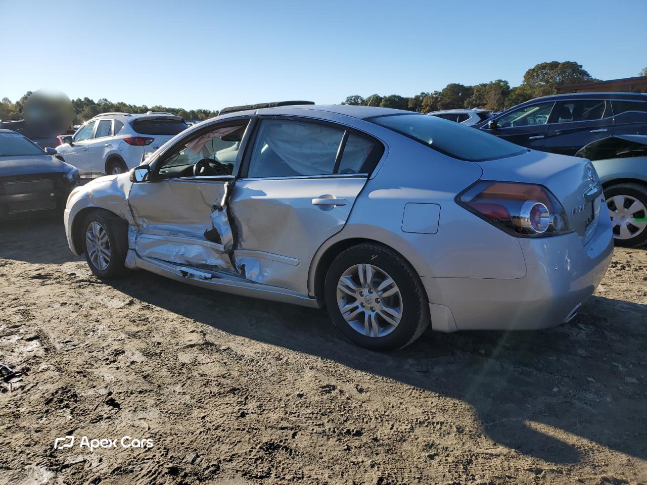 Nissan Altima 2012