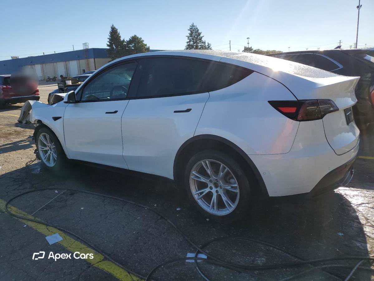 Tesla Model Y 2021