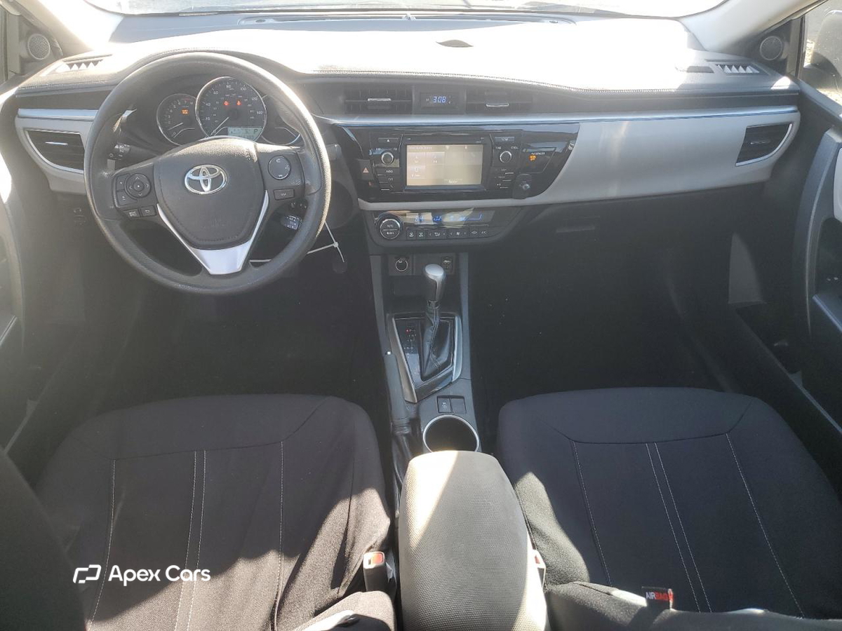Toyota Corolla 2015