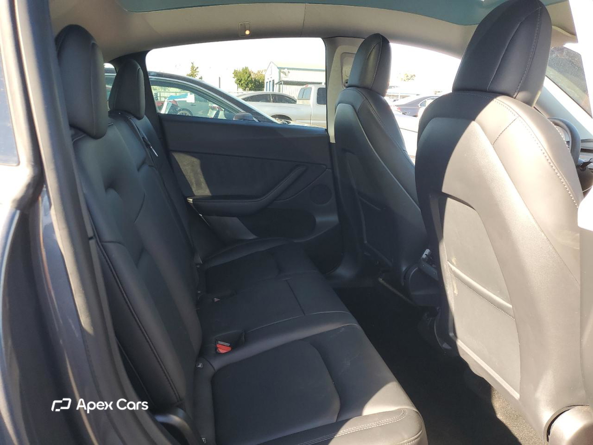 Tesla Model Y 2020