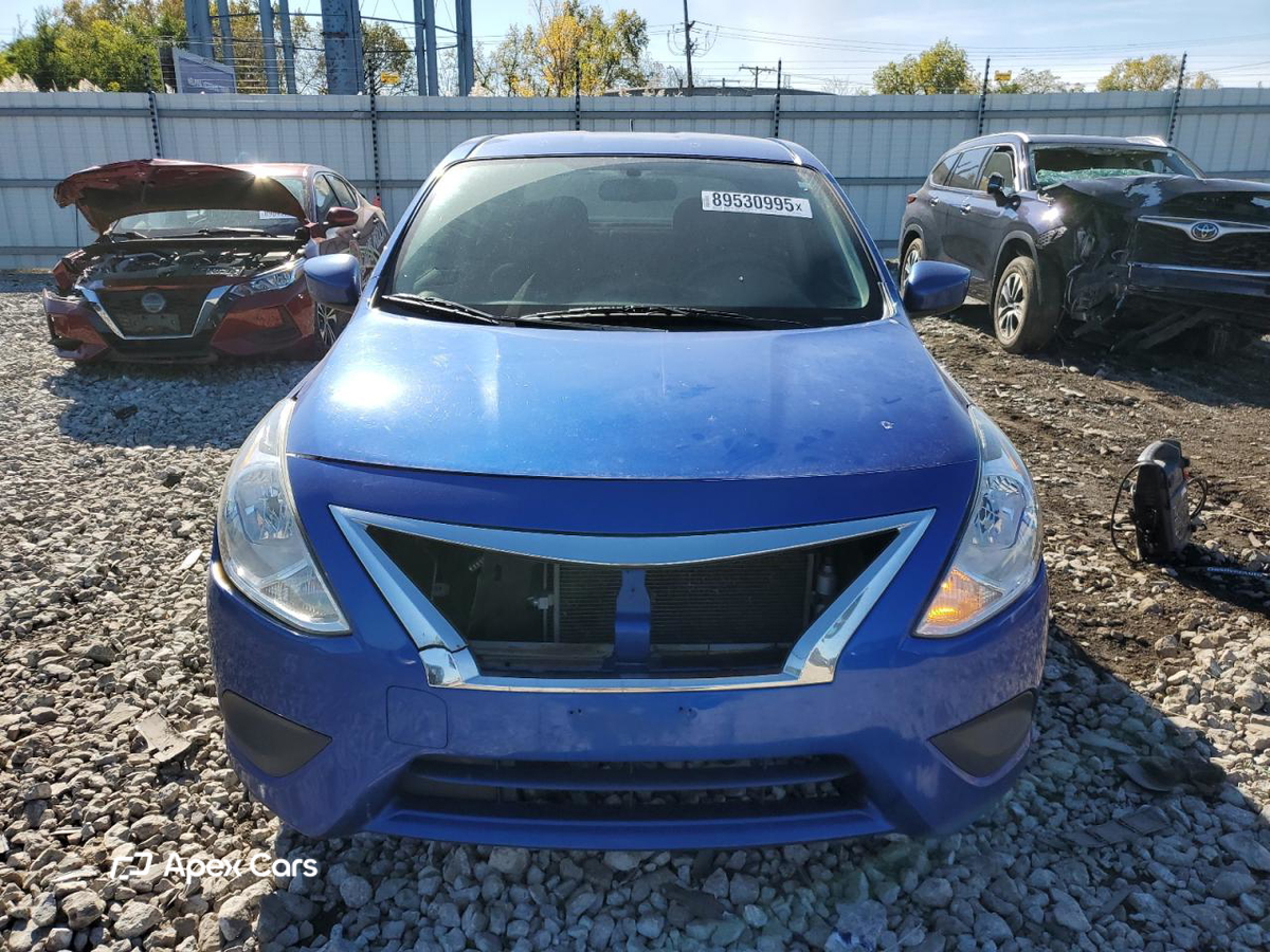 Nissan Versa 2017