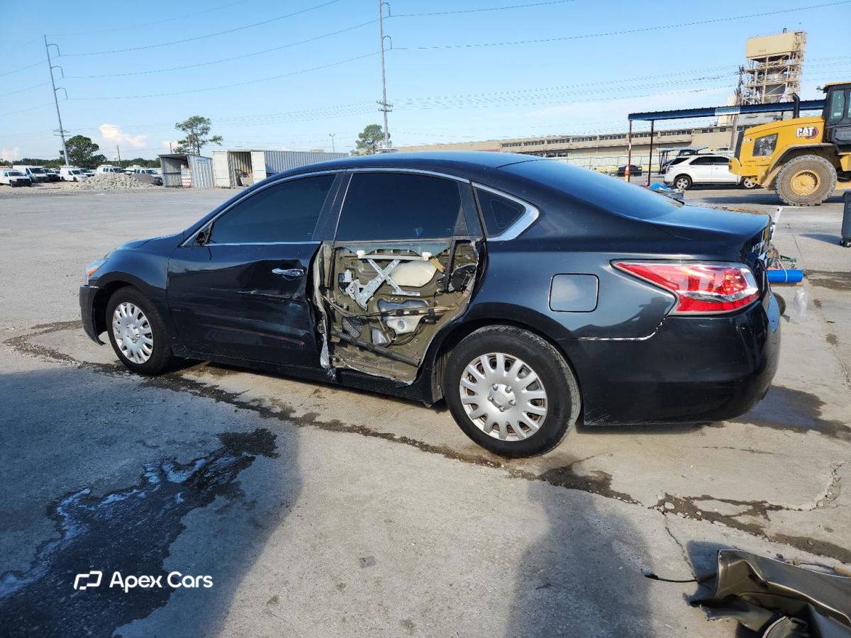 Nissan Altima 2015