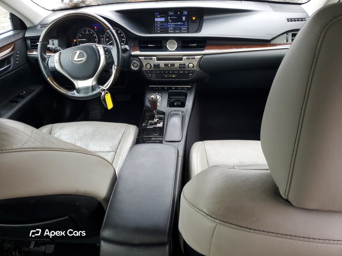 Lexus ES 2015