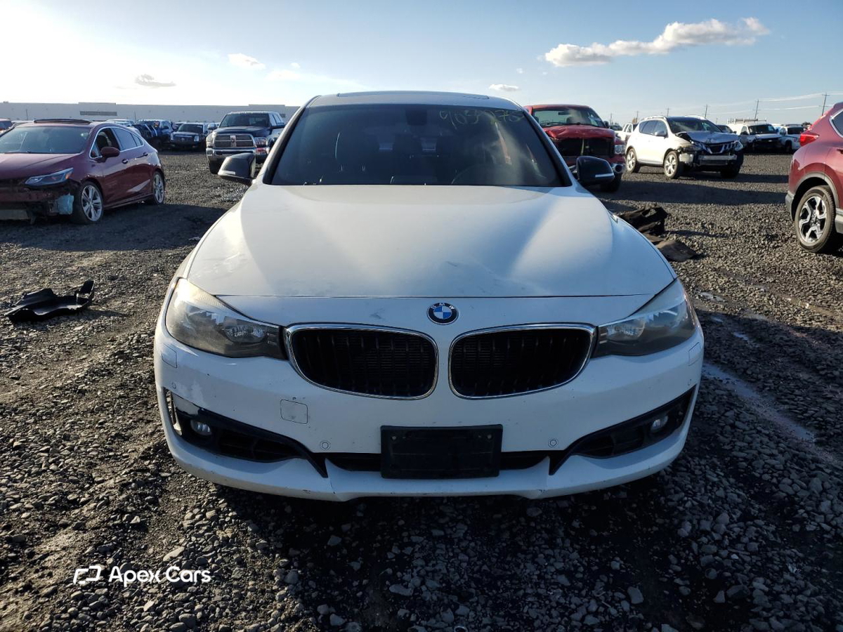BMW Series 3 2015