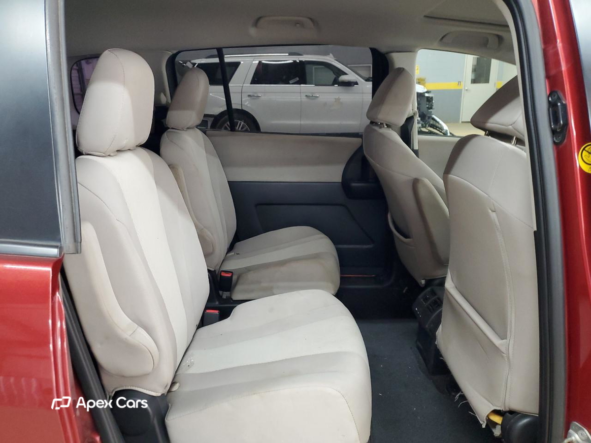 Mazda 5 2013