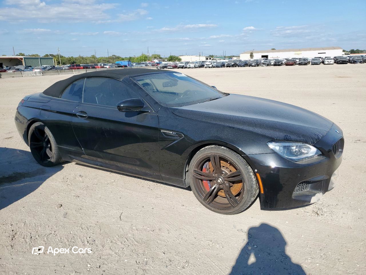 BMW M6 2013
