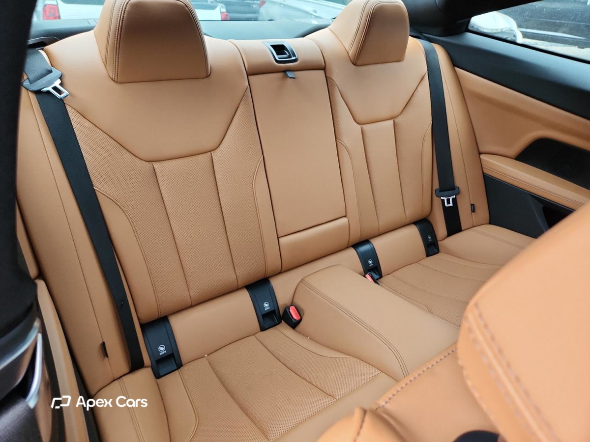 BMW Series 4 2024