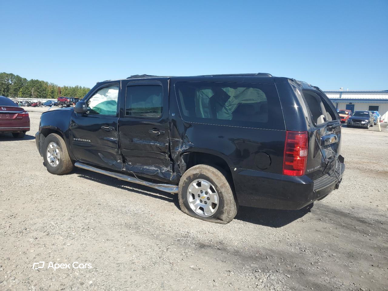 Chevrolet Suburban 2013