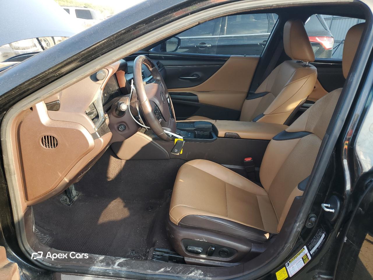 Lexus ES 2020