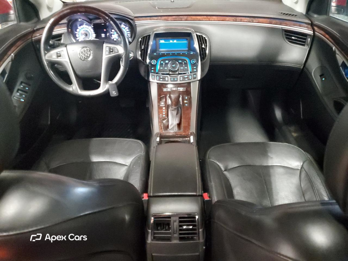 Buick LaCrosse 2011