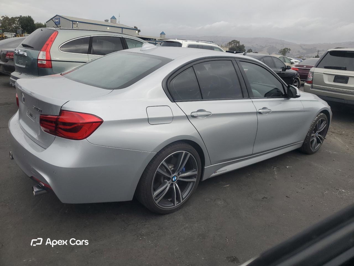 BMW Series 3 2016