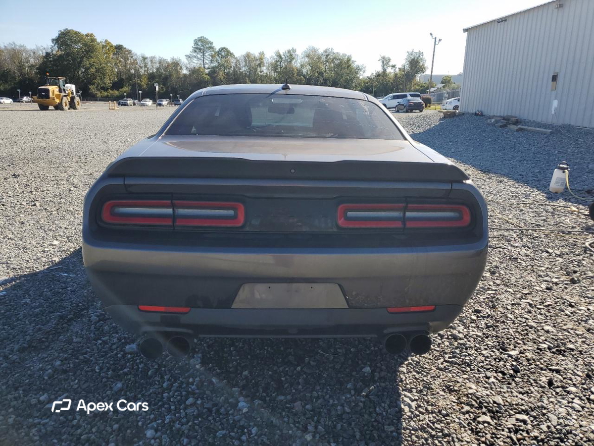 Dodge Challenger 2021