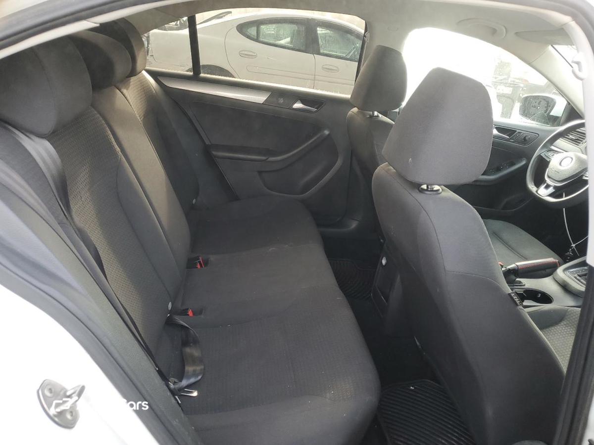 Volkswagen Jetta 2015