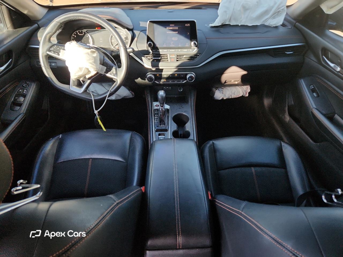 Nissan Altima 2019