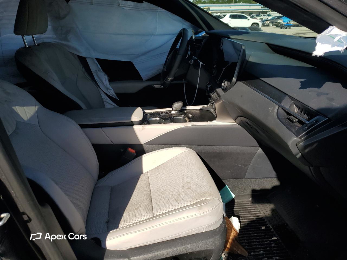 Lexus RX 2025