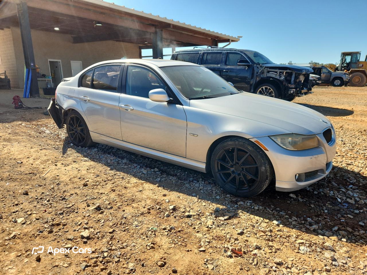 BMW Series 3 2009