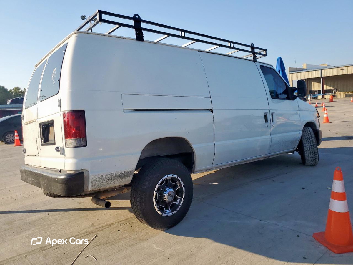 Ford Econoline 2008