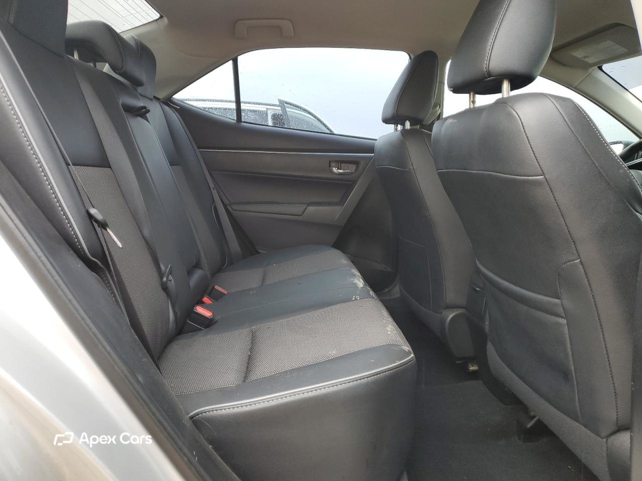 Toyota Corolla 2015