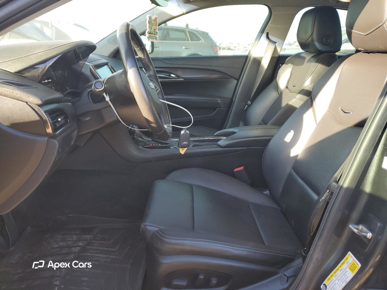 Cadillac ATS 2015