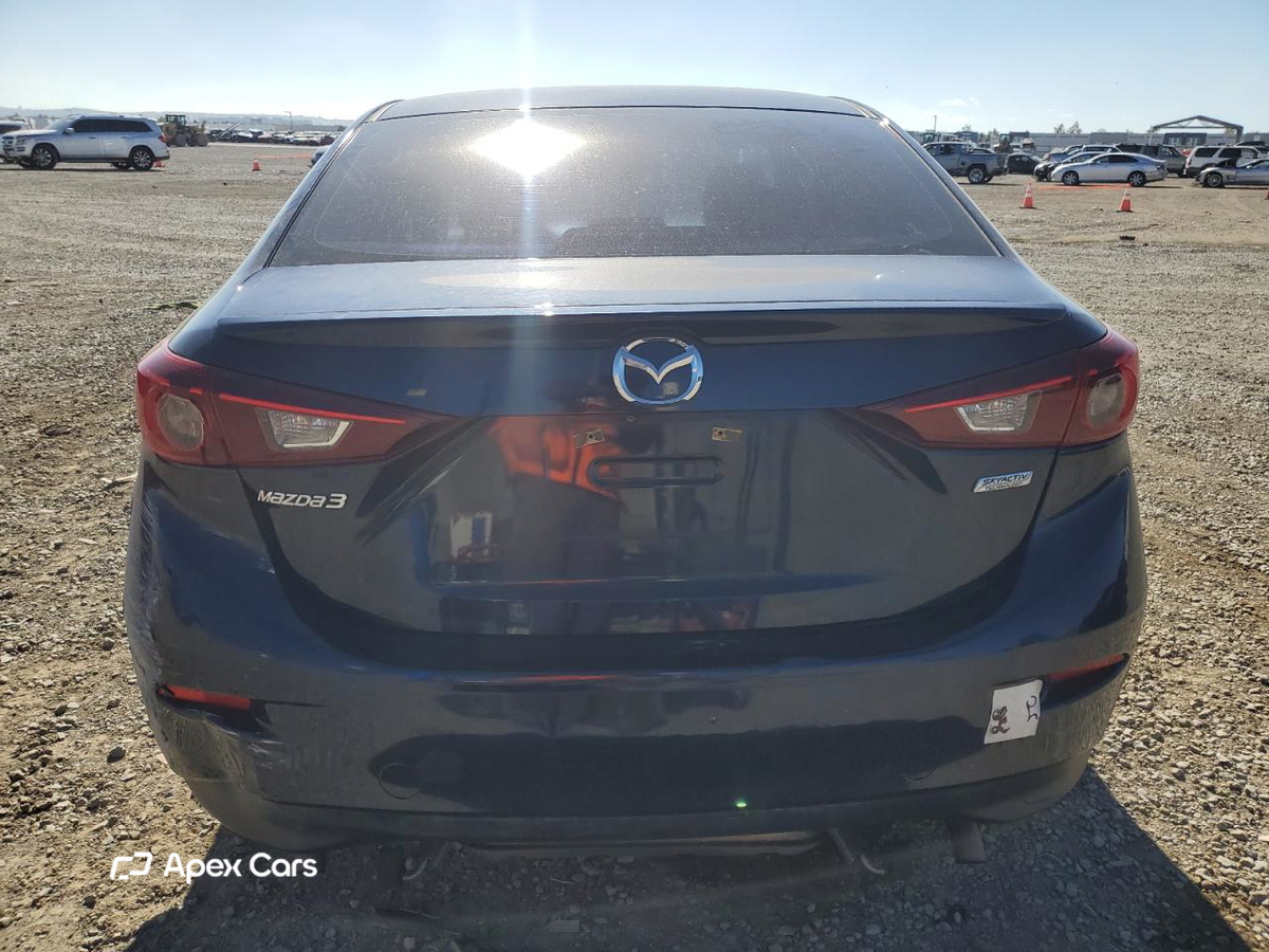 Mazda 3 2016
