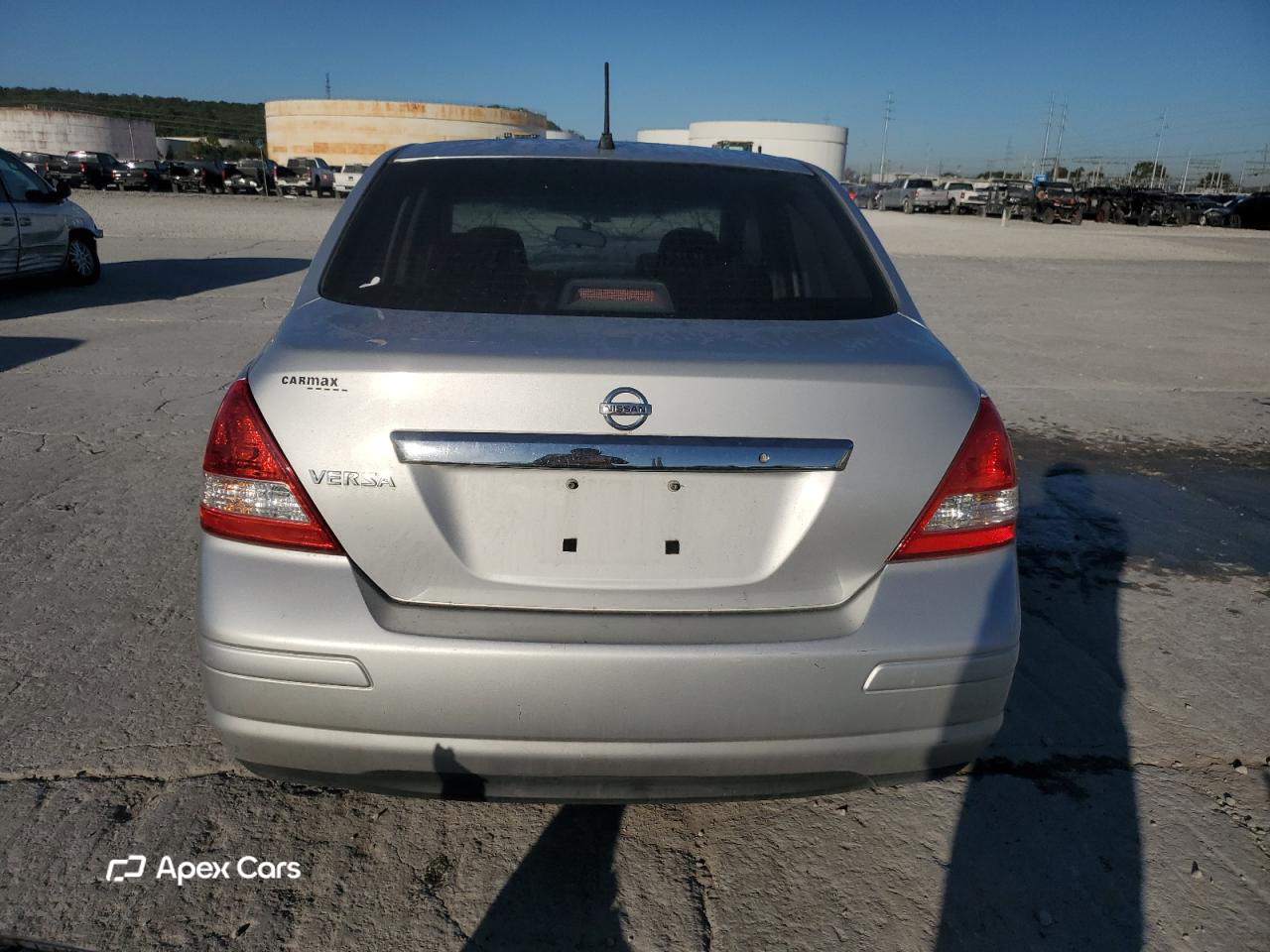 Nissan Versa 2011