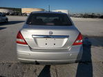 Nissan Versa 2011