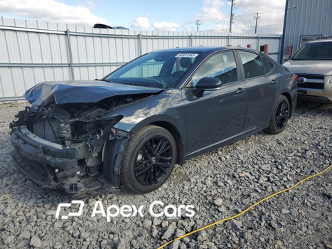 Toyota Camry 2025 - Image 1 of 12