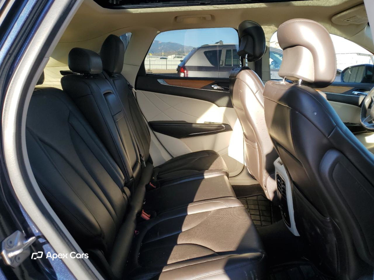 Lincoln MKC 2015