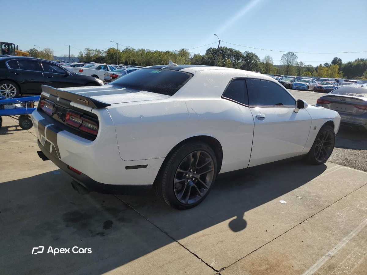 Dodge Challenger 2020