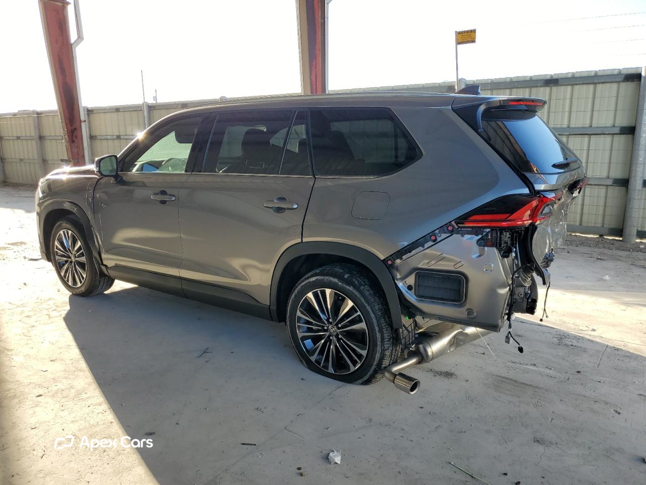 Toyota Highlander 2025