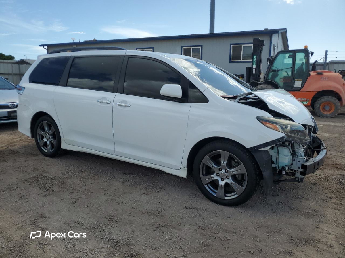 Toyota Sienna 2017