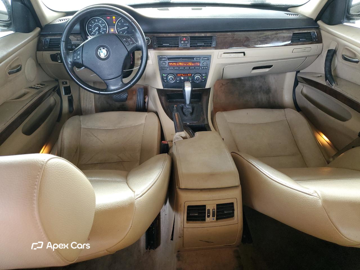 BMW Series 3 2011