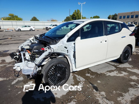 Nissan Leaf 2023 - Image 1 of 14
