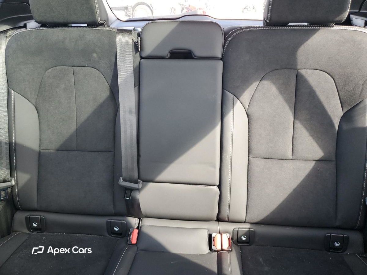 Volvo XC40 2024