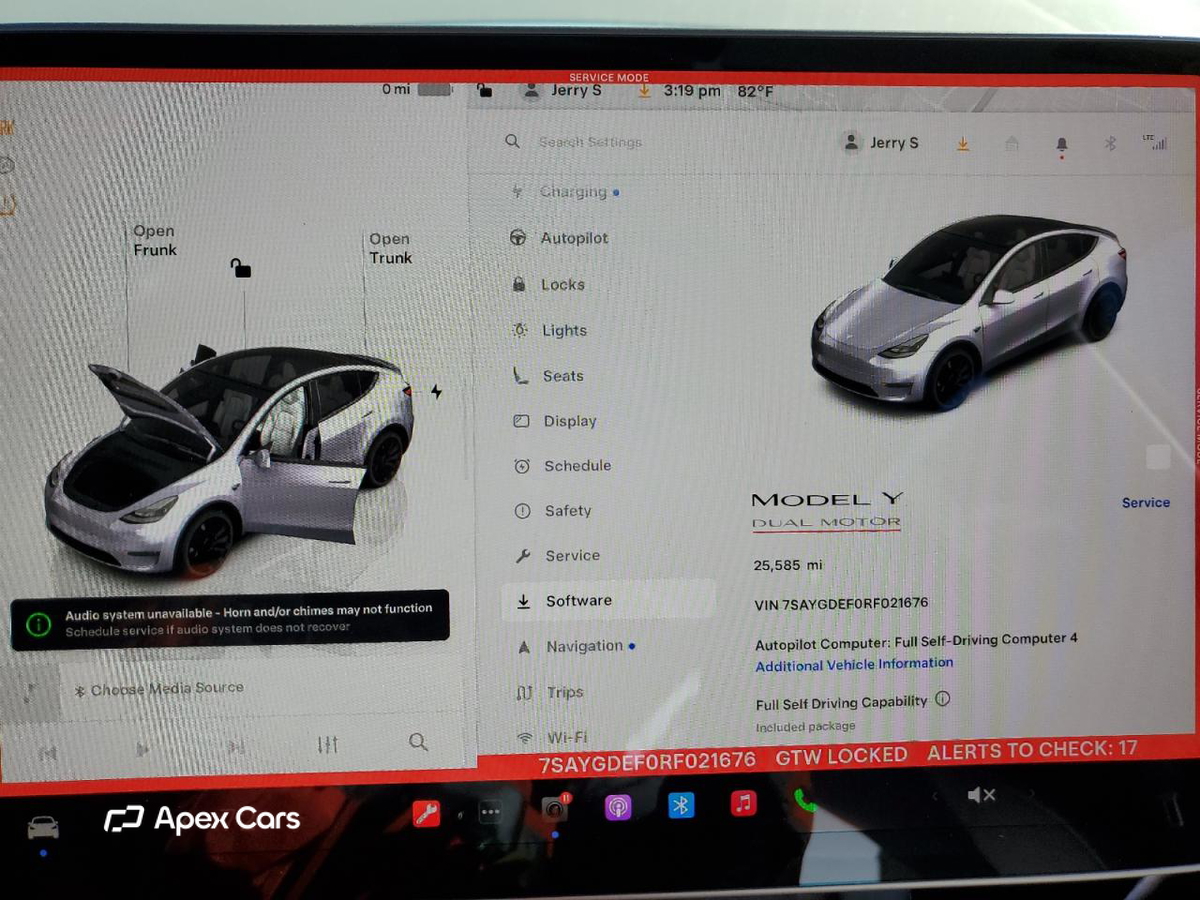 Tesla Model Y 2024