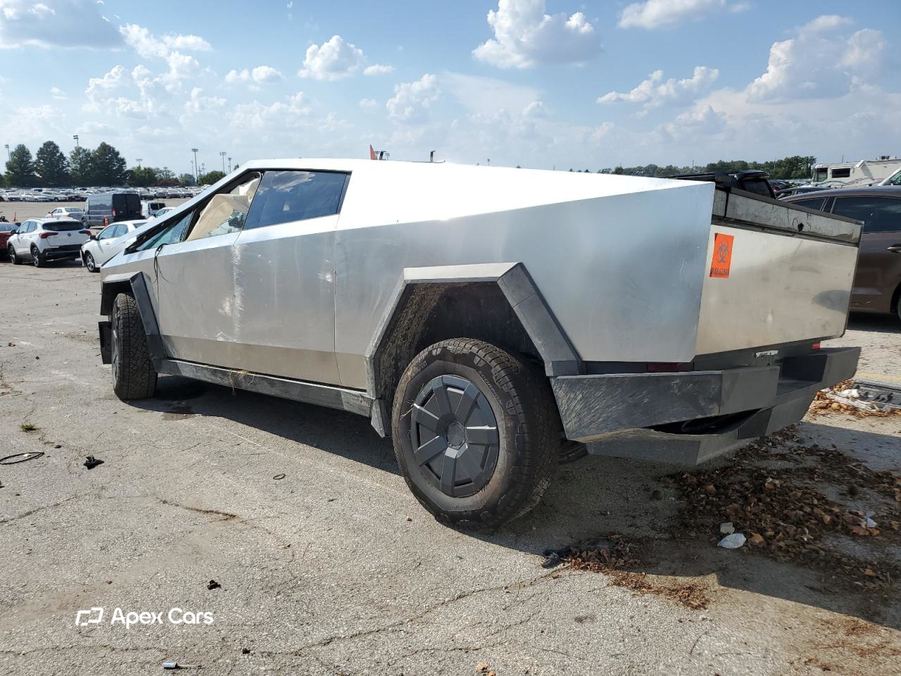 Tesla Cybertruck 2025