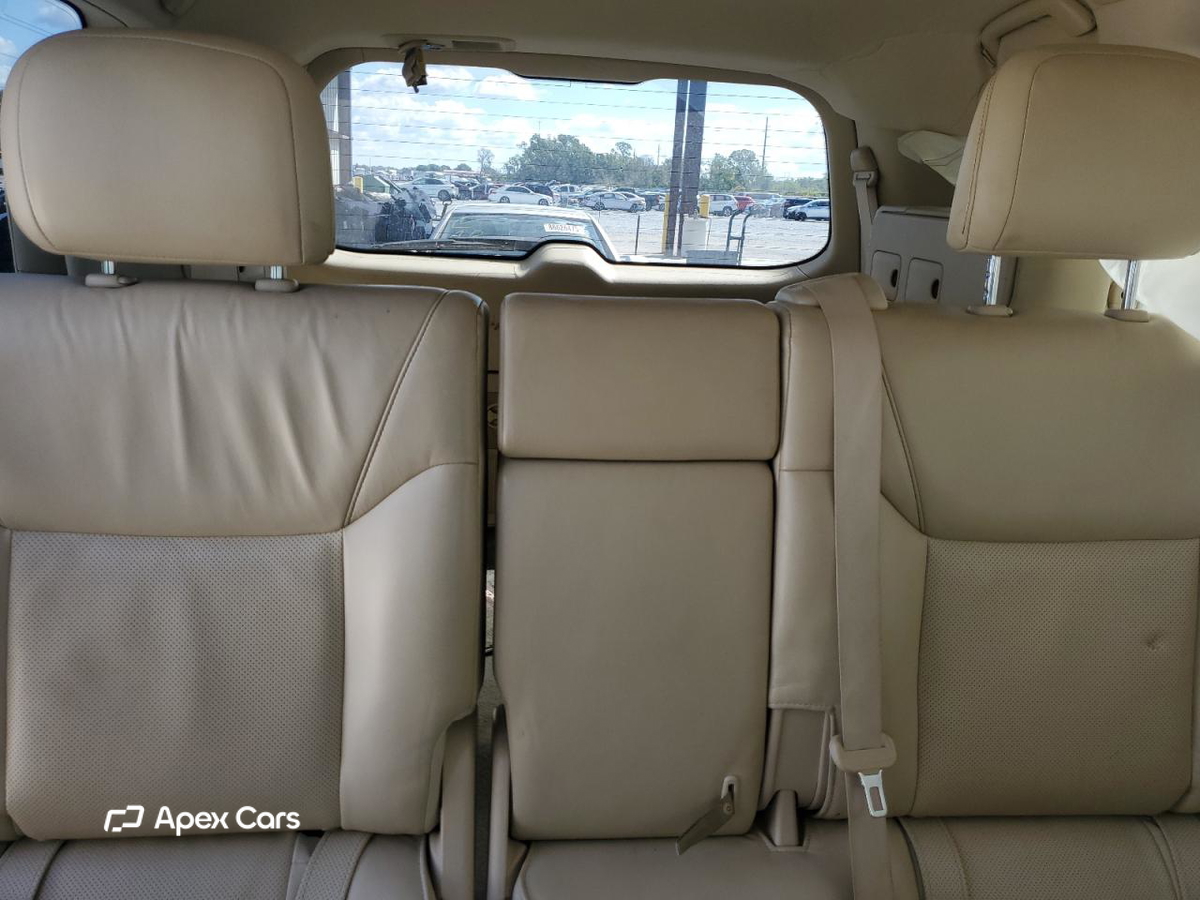Lexus LX 2014