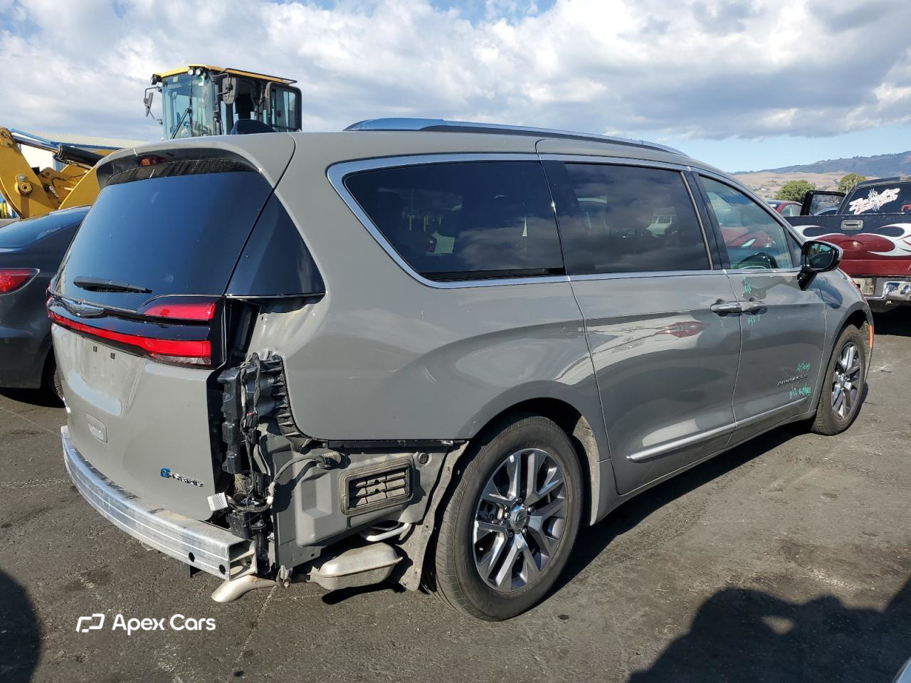 Chrysler Pacifica 2023