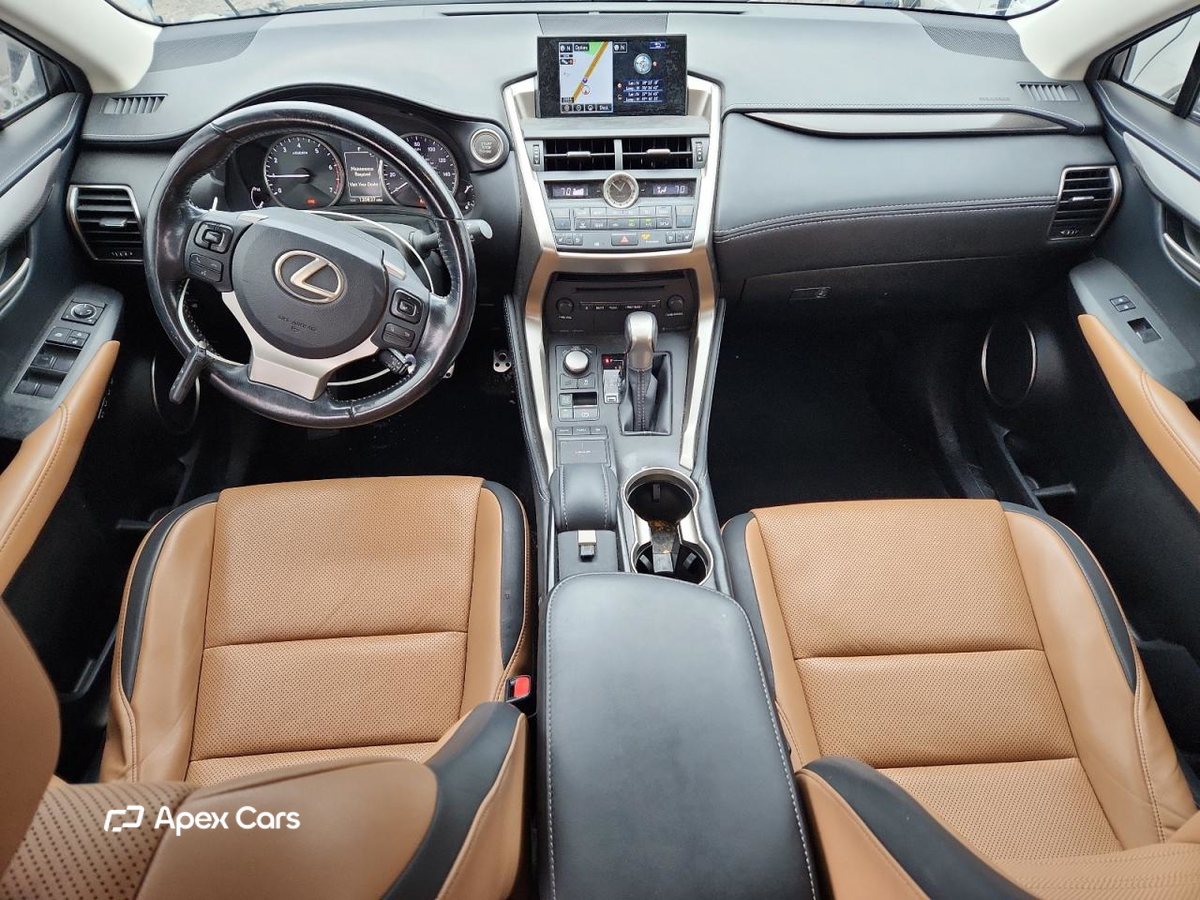 Lexus NX 2015