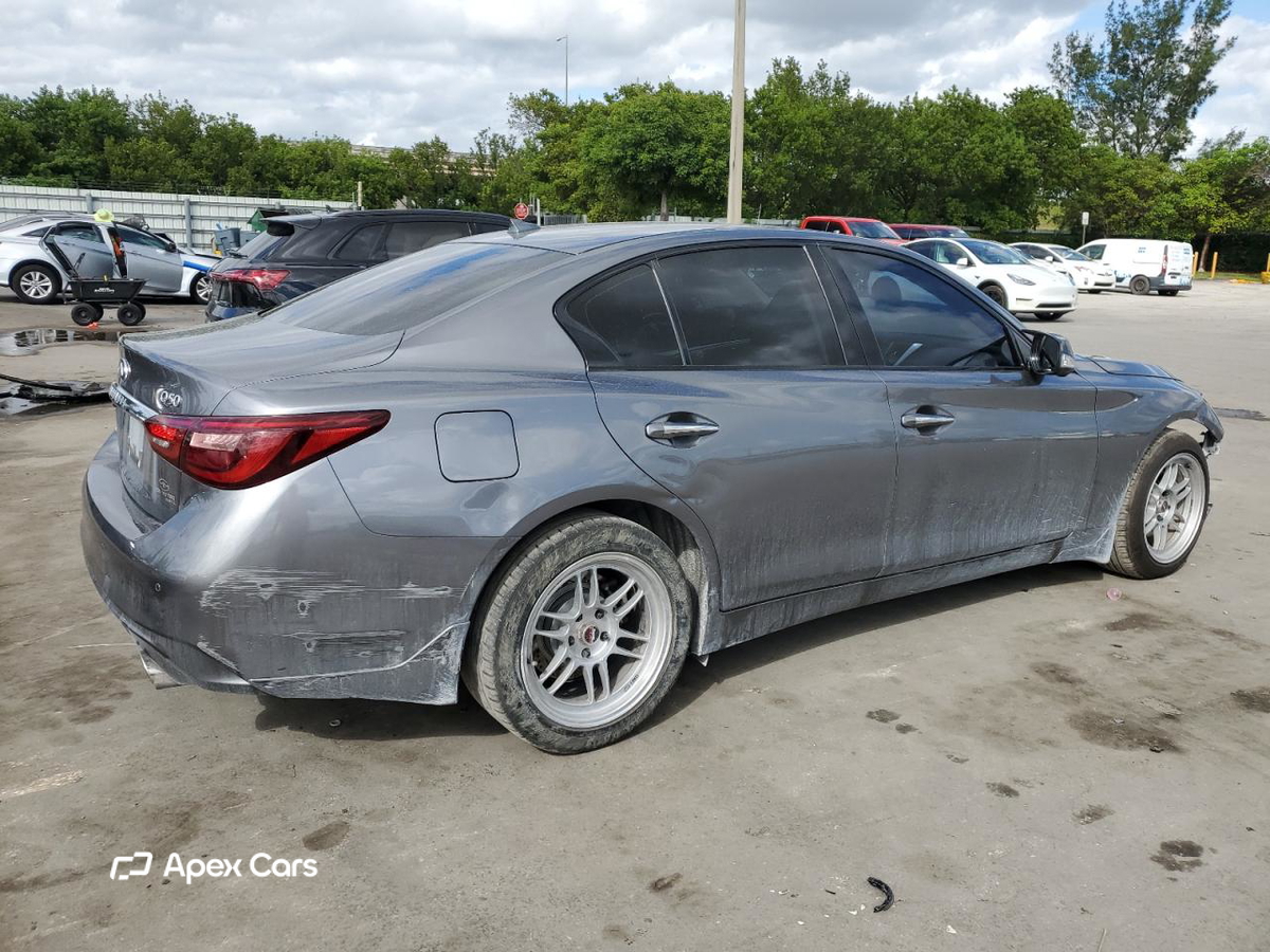 Infiniti Q50 2020
