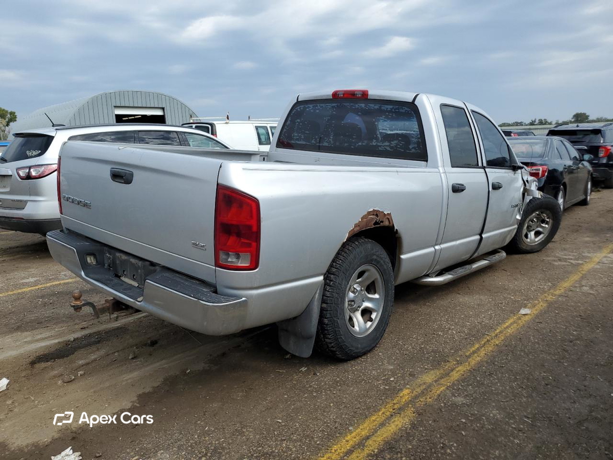 Dodge RAM 2004