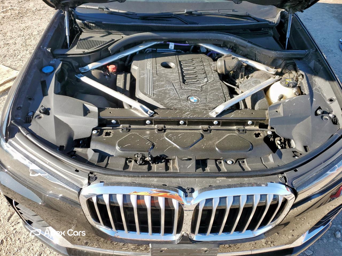 BMW X7 2021