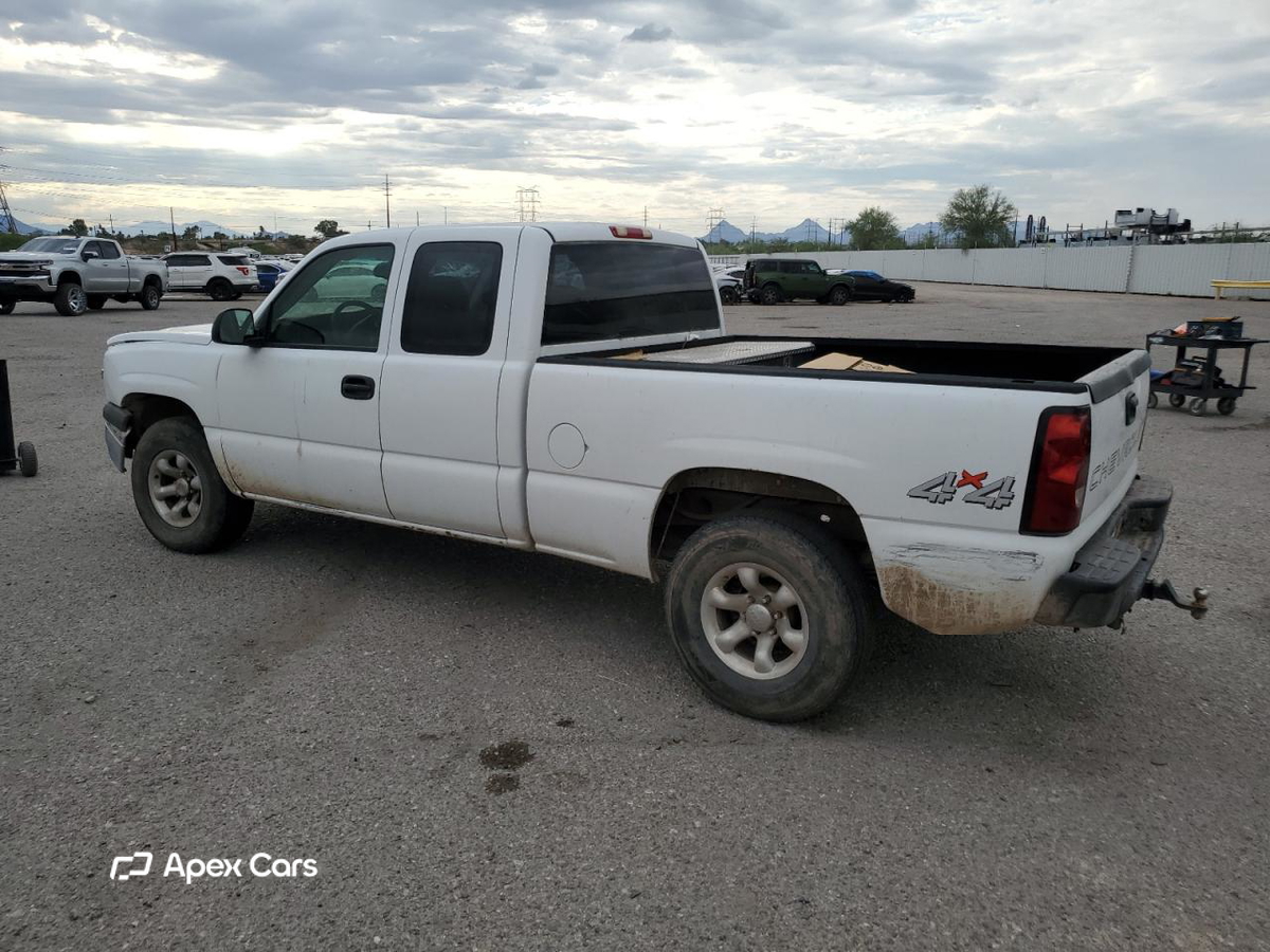Chevrolet Silverado 2004
