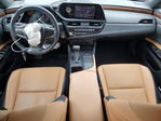 Lexus ES 2022