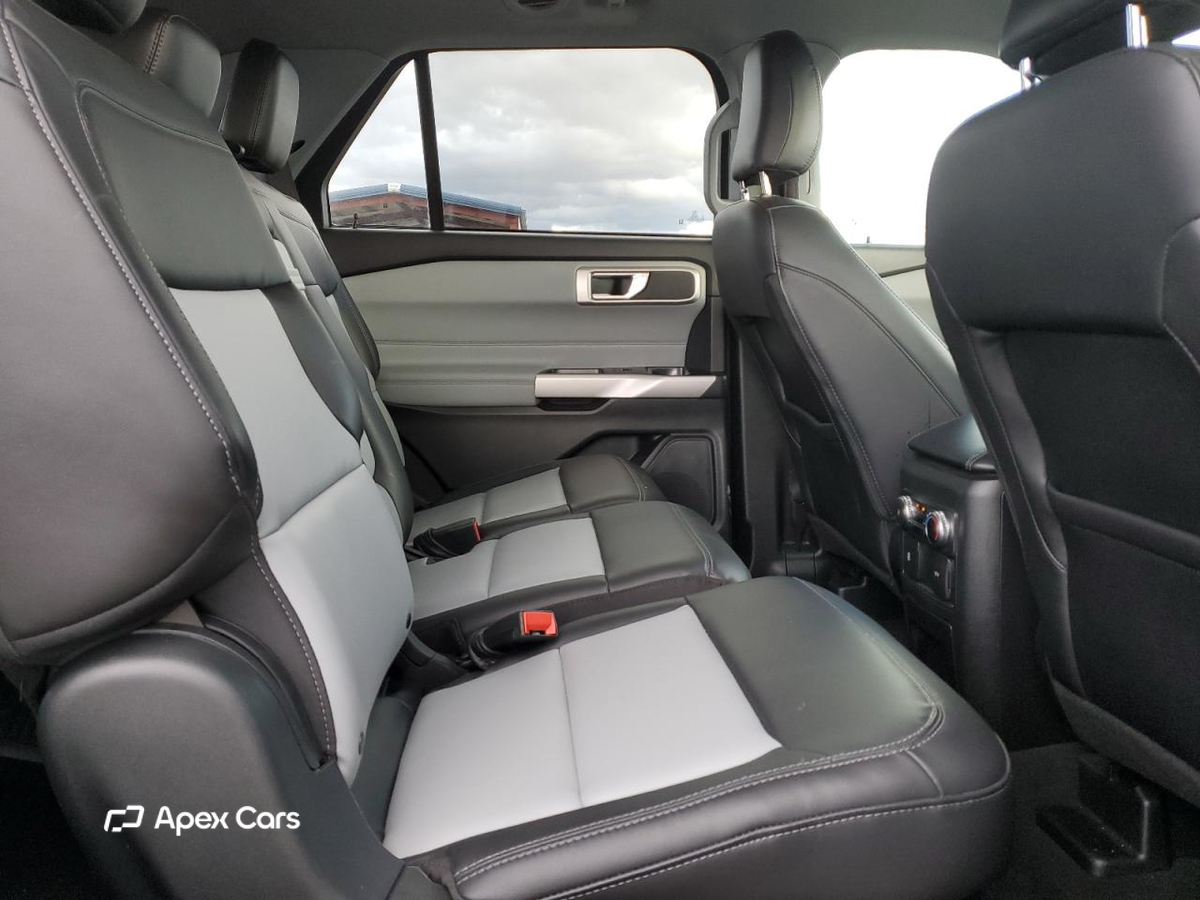 Ford Explorer 2023