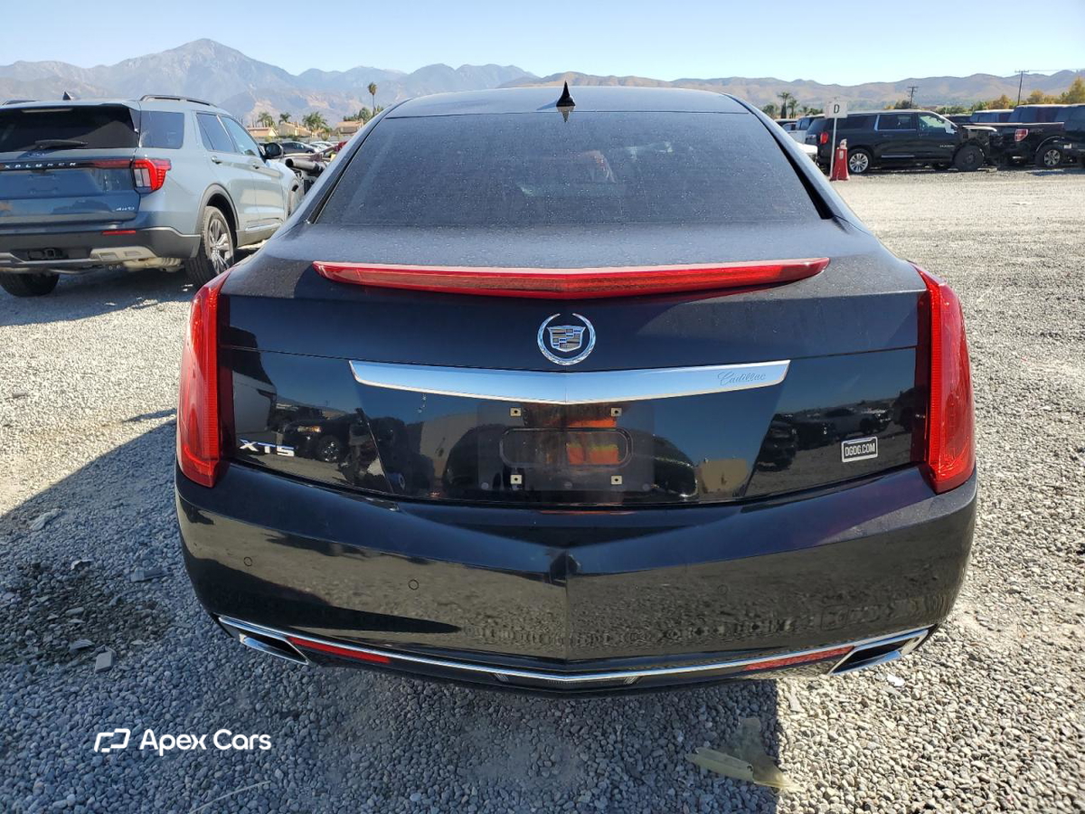 Cadillac XTS 2013