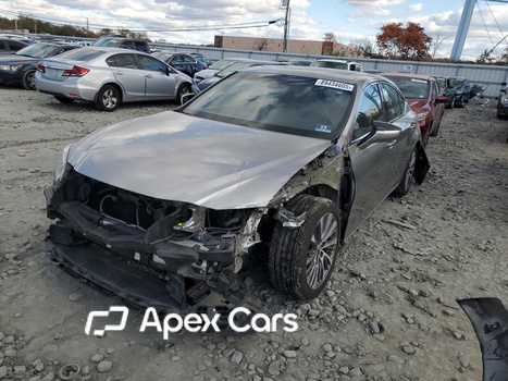 Lexus ES 2019 - Image 1 of 13